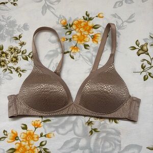 Warner’s Size 34A Patterned Bra